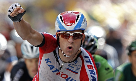 Norway's Alexander Kristoff celebrates winning stage 15 of the Tour de France from Tallard to Nîmes for Katusha. Photo: Peter Dejong / AP