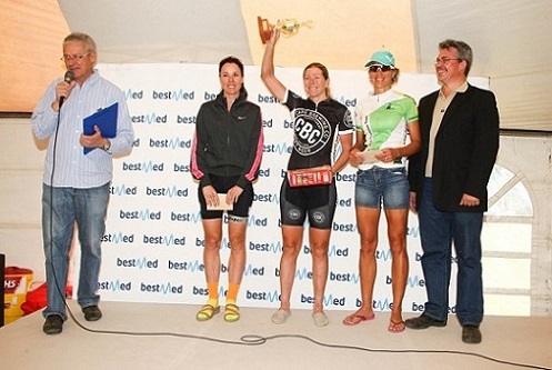 Swedish marathon champion Jennie Stenerhag (centre) was the women's race winner at the inaugural Bestmed Paarl MTB Classic, presented by the City of Drakenstein, in the Cape Winelands on Sunday. Photo: Jetline Action Photo