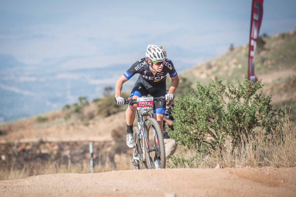 Erik Kleinhans en route to victory in the 75km FNB Magalies Monster. Photo: Volume Photography