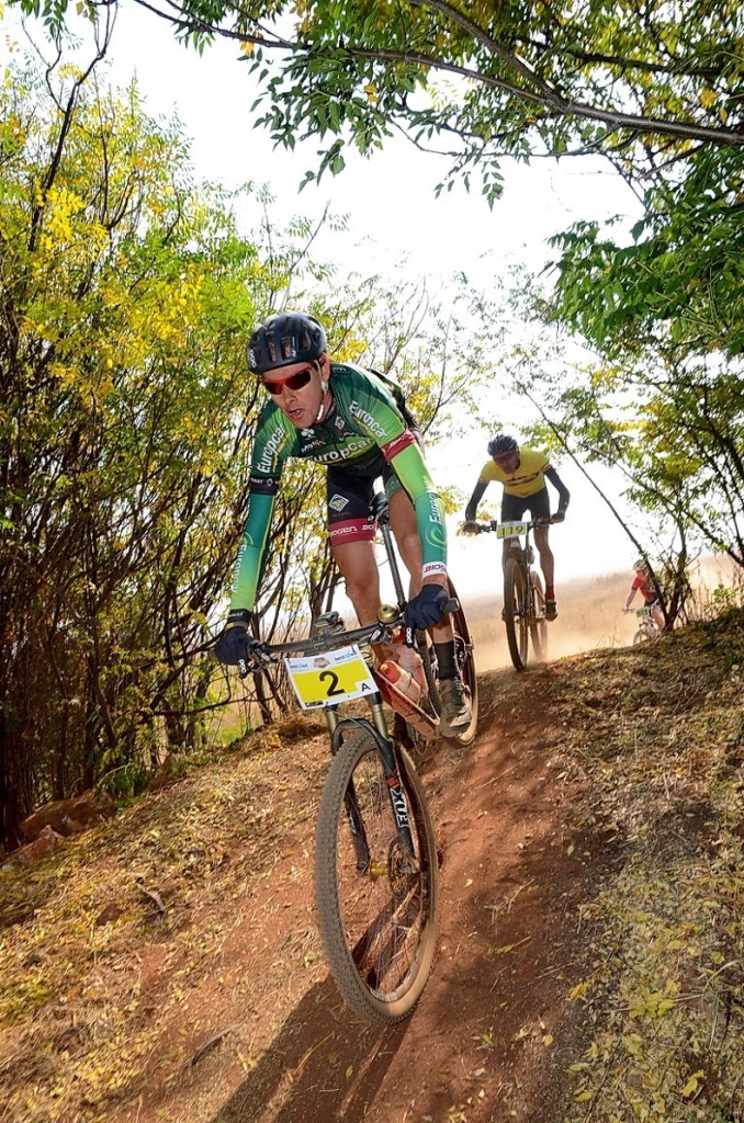 Nic White (front) took the victory in the first ever 80km ultra-marathon at the Bestmed Walkerville MTB Classic, presented by ASG, in Gauteng on Saturday. Photo: Jetline Action Photo
