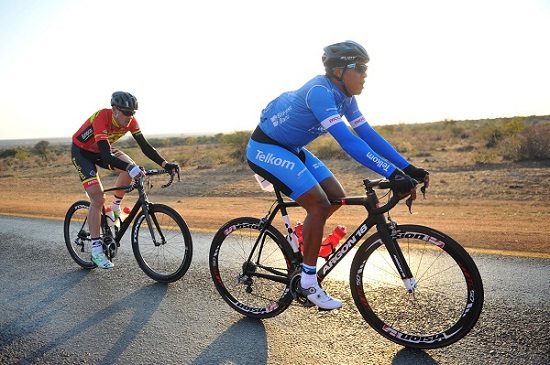 Team Telkom's Nolan Hoffman (right) and Bradley Potgieter were in the leading trio in the Bestmed Cycle4Cansa Classic Road Classic at Sun City today. In an exciting sprint finish Hoffman took the top spot and Potgieter finished third, while Calvin Beneke was second. Photo: The Citizen