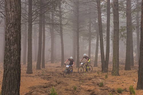 Fedauto's Marc Fourie (front) and Reinhard Zellhuber (back) surge to the front of the field early on during Friday's opening stage of the Sani Dragon. Photo: Anthony Grote
