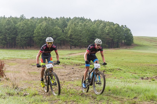 Fedauto's Reinhard Zellhuber (left) and Marc Fourie (right) charged to victory in the opening stage of the Sani Dragon today. Photo: Anthony Grote