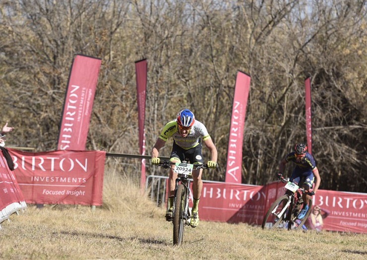 Matthys Beukes in action