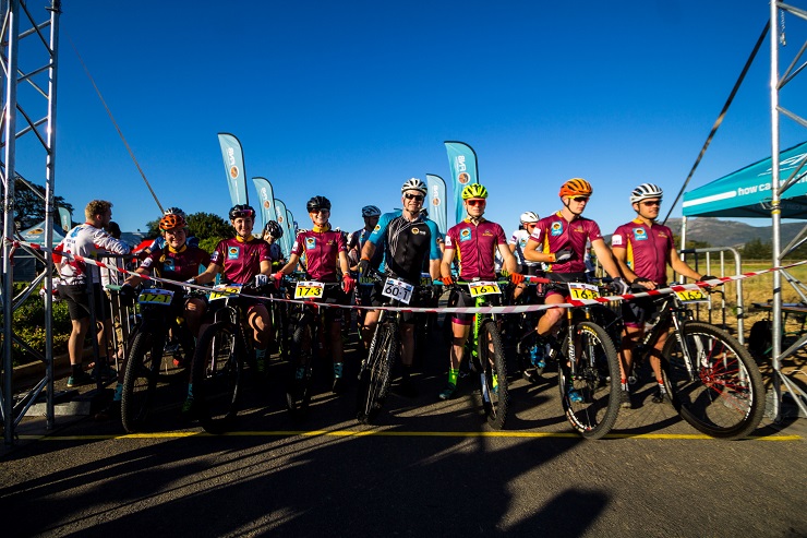 The Maties men and women's teams had a strong start to the Varsity MTB Challenge when they won the Varsity Sports competition on the opening day of the race at Nederburg Winery today.