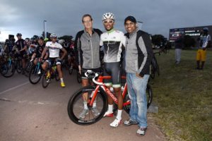 ProTouch's Reynard Butler posing after winning the Berge en Dale road race yesterday. Photo: Mariola Biela
