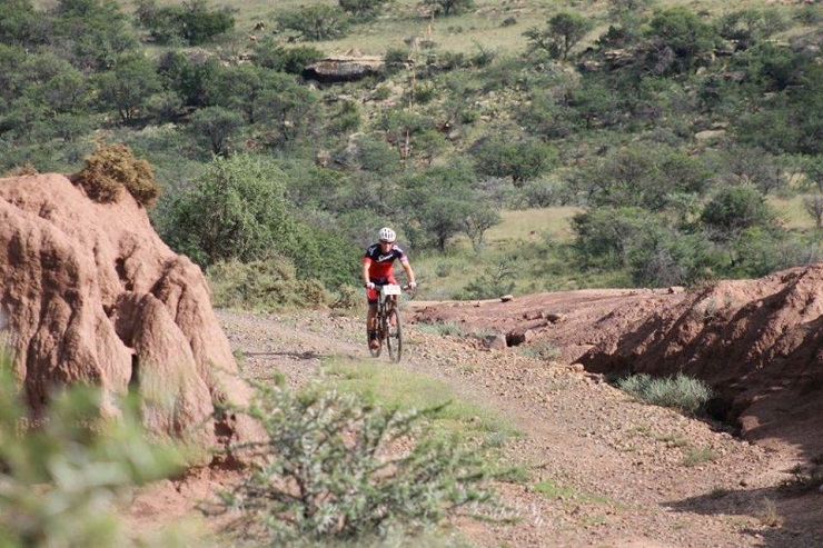 Jason Meaton and Marna Moller won the main 115km feature of the Bamboesberg MTB Challenge yesterday. Photo: facebook.com/bamboesbergmtb/