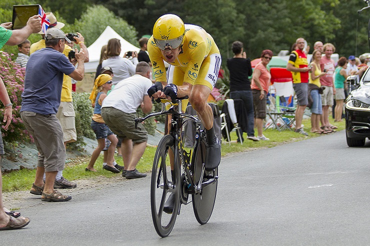 Team Sky's Bradley Wiggins in action during the 2012 Tour de France. Photo: William Morice (licensed)