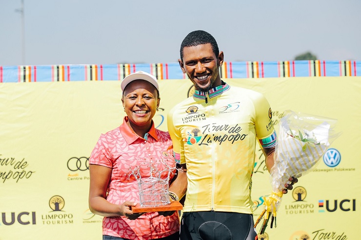 Clint Hendricks in yellow jersey after Tour de Limpopo stage one