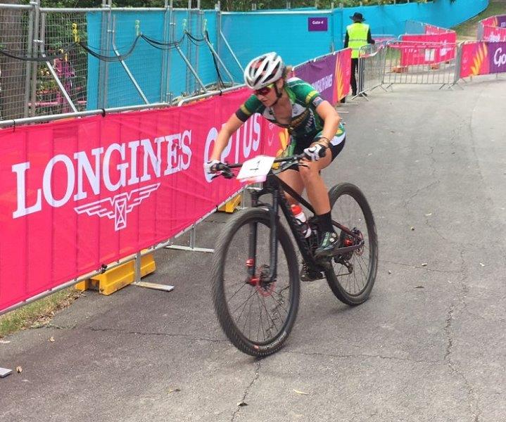 Mariske Strauss pictured during the women's cross-country race at the Commonwealth Games in Gold Coast today. Photo: Mark Ethridge