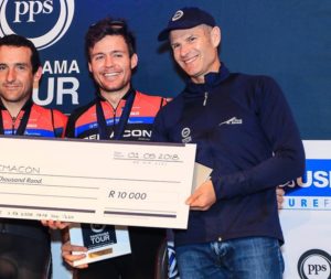 Overall Panorama Tour champions Max Knox (left) and Barend Burger (middle) receive their cheque. Photo: HH Photography & Design
