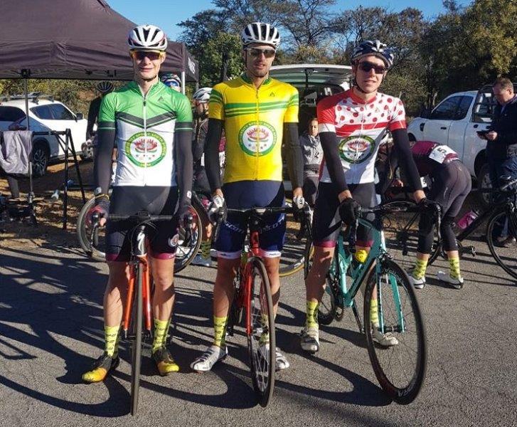 Gert Heyns (middle) flanked by Maties' teammates Jacques Lloyd (left, green sprinter's jersey) and Ben Fish (right, polka dot KOM jersey). Photo: Supplied