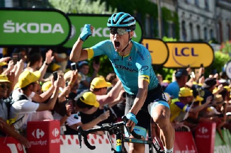 Astana Pro's Magnus Cort Nielsen came out on top in a three-man final sprint to win stage 15 of the Tour de France today. Photo: ASO/Alex Broadway