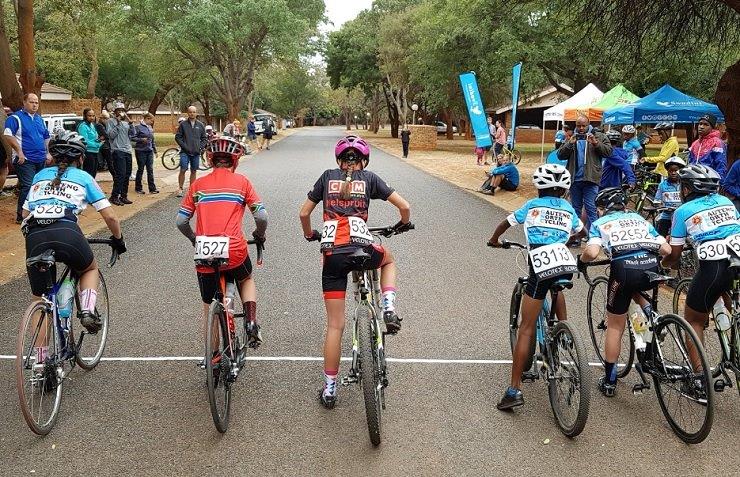 Hennie van Wyk won the overall junior title of the Swadini Youth Festival, with Given Mthembu winning the criterium. Photo: Twitter/@SwadiniForever 