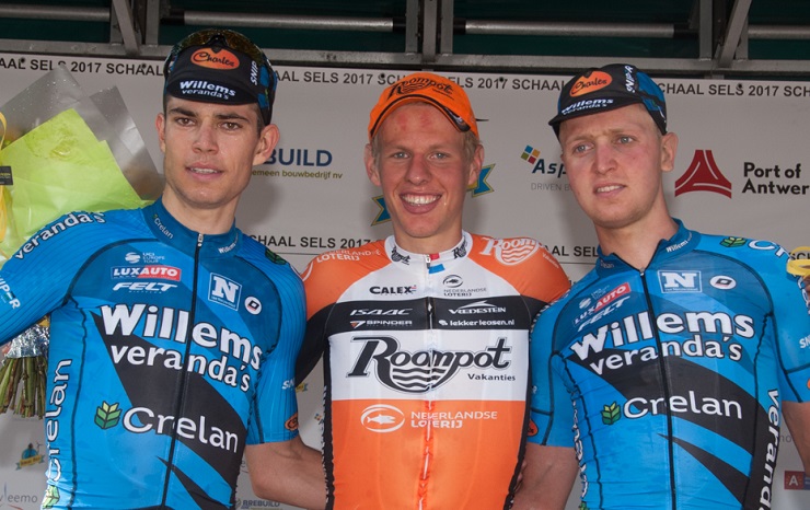 Roompot-Nederlandse Loterij's Taco van der Hoorn (middle) won the 166km third stage of the BinckBank Tour. Photo: Photo credits