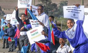 Children showing their support for the riders during the Karoo to Coast. Photo: oakpics.com