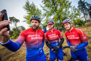 Berg and Bush 'Descent' dormakaba team stage one