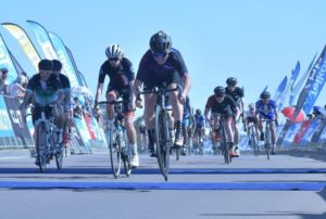 Riders gunning for the line towards the finish of the 947 Cycle Challenge today. Photo: Telkom 947 Cycle Challenge