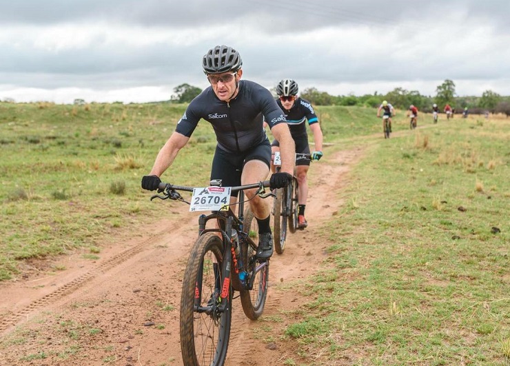 David Cooke (front) could scarcely believe it when he won the sixth and final Trailseeker Series event yesterday. Photo: Henk Neuhoff