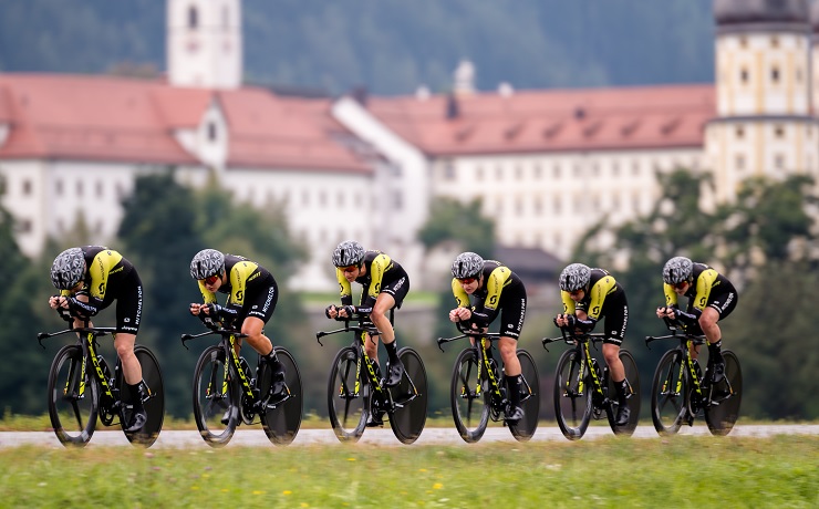 Mitchelton-Scott, pictured here at UCI Road World Champs last year, won the 21.5km team time-trial on the opening stage of the Tirreno-Adriatico today. Photo: Photo credits
