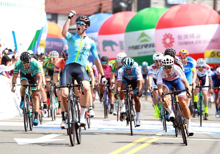 Team BridgeLane's Nicholas White crossing the line to win stage three of the Tour de Taiwan today. Photo: facebook.com/Tour-De-Taiwan