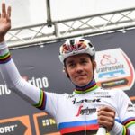 Road world champion Mads Pedersen received an award at the fifth end-of-season gala